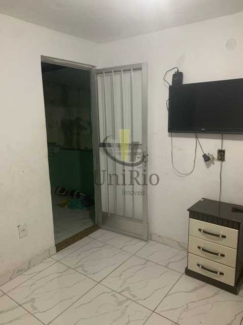 b64cc90f-5912-46f1-b6b5-3aee80 - 7