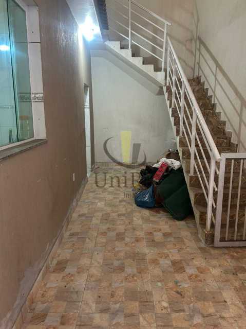 b4d79e6b-38d3-4a43-a6da-87d37d - 11