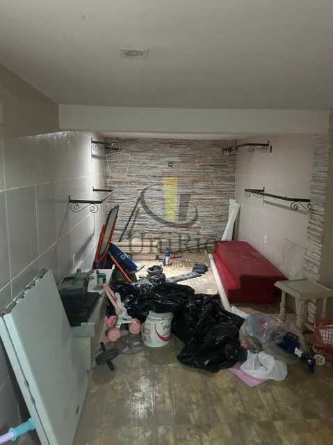 b10ce074-264f-43f4-b8bf-56ac39 - 15