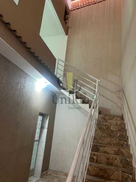 c686bc8a-7216-4b3c-a075-695cb3 - 10