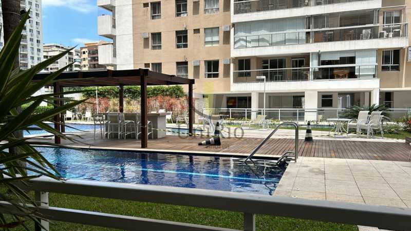 4c75b24d-1d0c-4d8f-a1d3-eb9c09 - 8