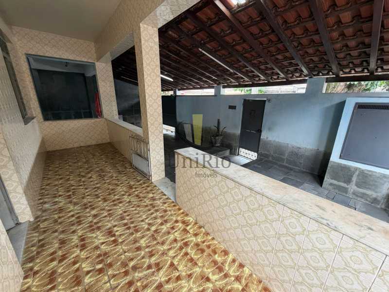 6e1e4a42-4336-4612-bfc1-70a319 - 4