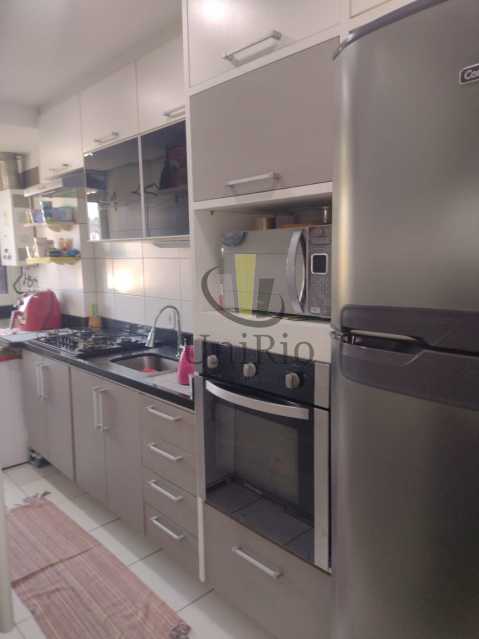 3203d8b0-2f85-4c45-8ab8-77df04 - 15