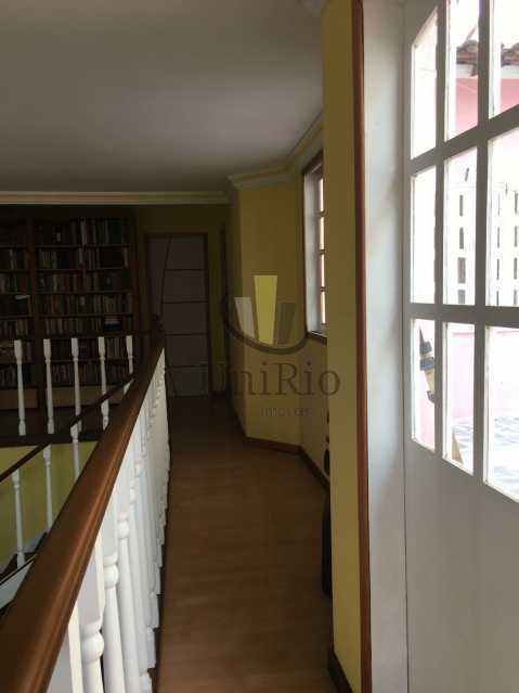 7c300683-7192-43e2-995b-e55225 - 19