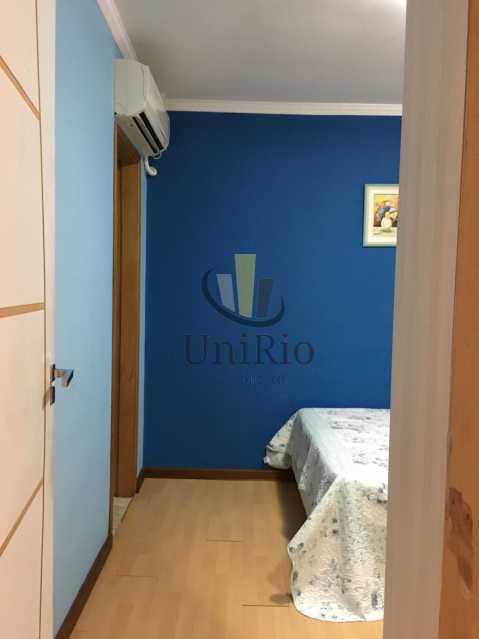 725fa498-f5f8-450d-8585-d24b0c - 22