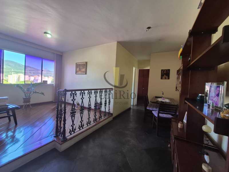 WhatsApp Image 2025-11-11 at 1 - 3