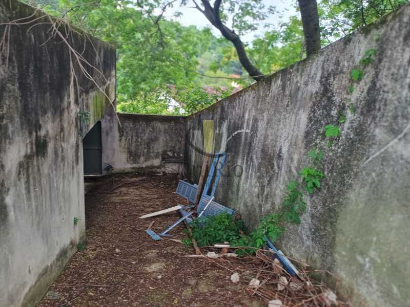 8ee4f3f0-e5bd-45b4-9cb5-35e676 - 3