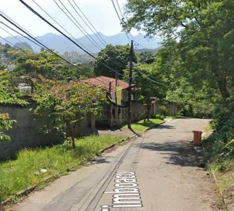 6588_G1763404297 - 13