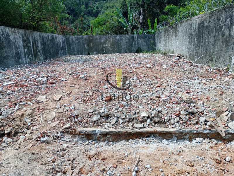 6588_G1763404250 - 17