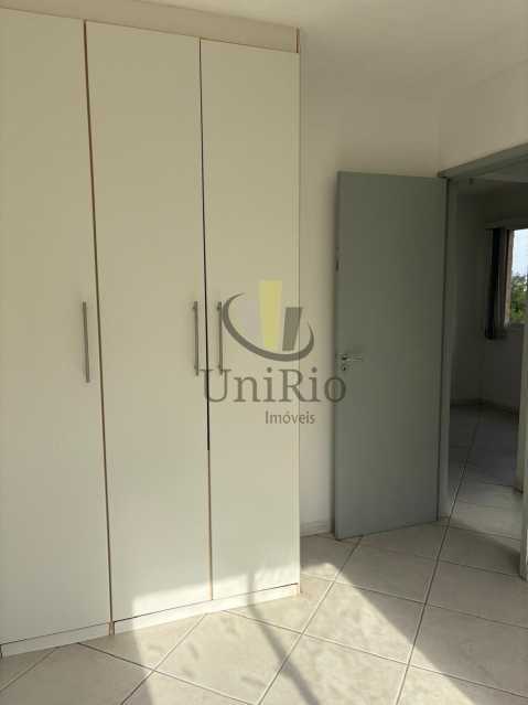 b7c407e9-4795-467d-abb0-aeec3f - 4