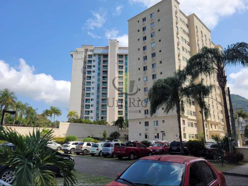 d9c9ad1a-957f-4982-b76a-418007 - 18