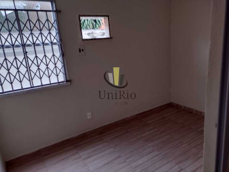 1790_G1632747101 - 9