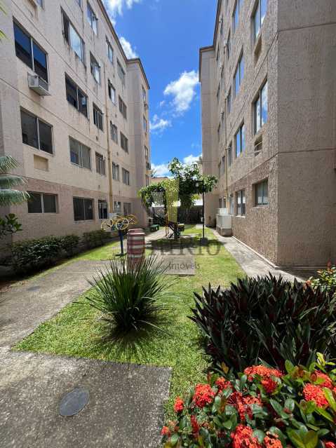 c8d2e48a-c781-42d8-a572-129950 - 15