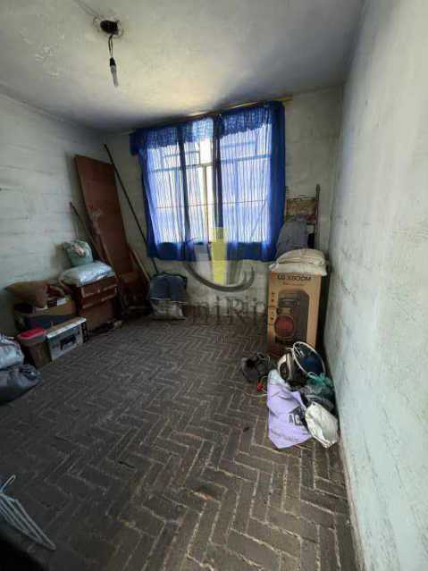 6617_G1764182201 - 21