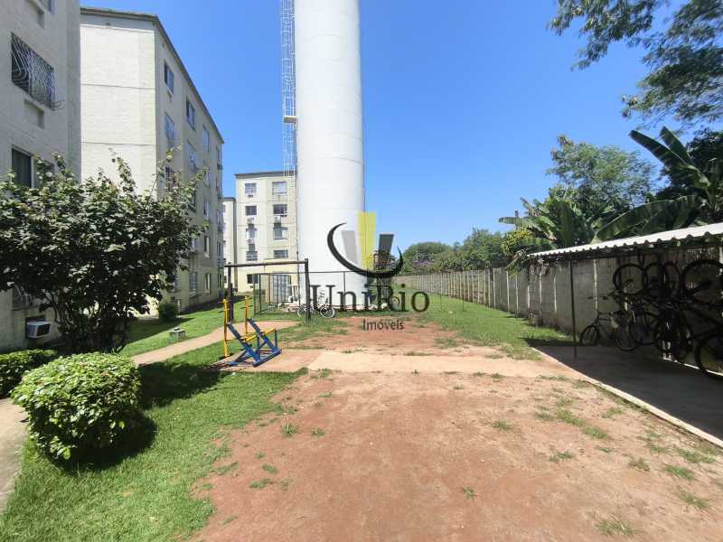 6625_G1764763885 - 16