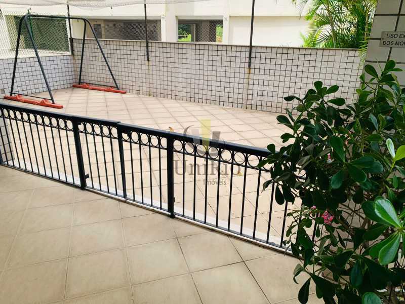 a2383c8b-2739-4c29-8027-6a5e13 - 27