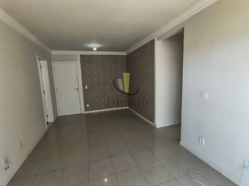 WhatsApp Image 2025-12-09 at 1 - 4