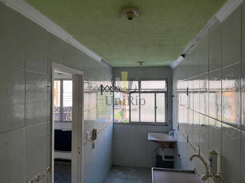 e1af6495-c2c4-4a1e-9d81-1ae12b - 12