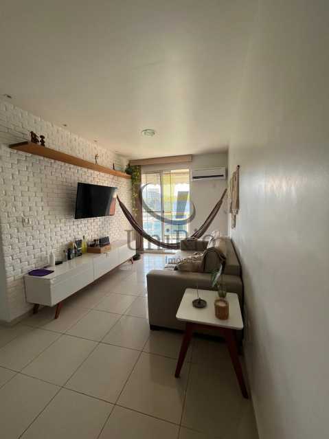 WhatsApp Image 2025-12-05 at 1 - 3