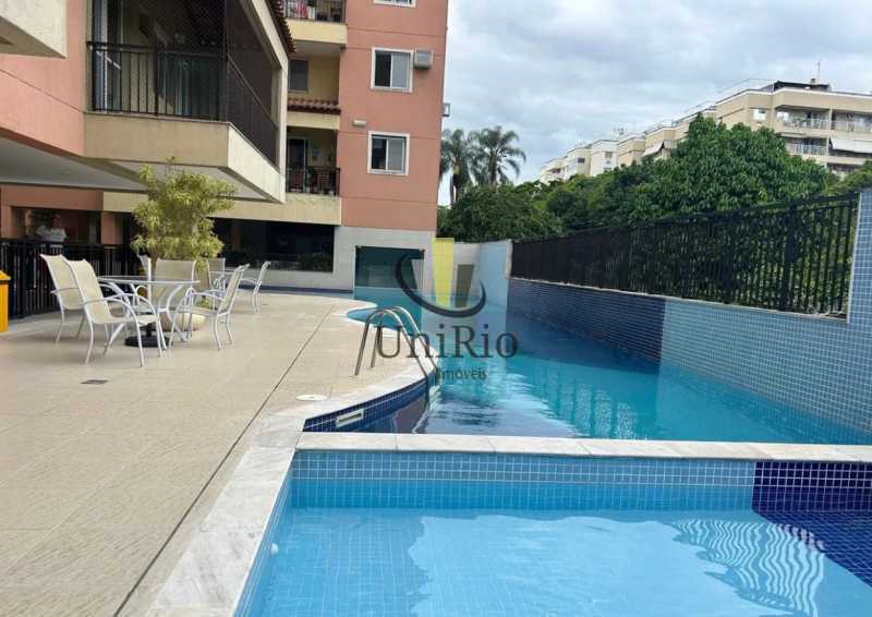 4853_G1728568374 - 19