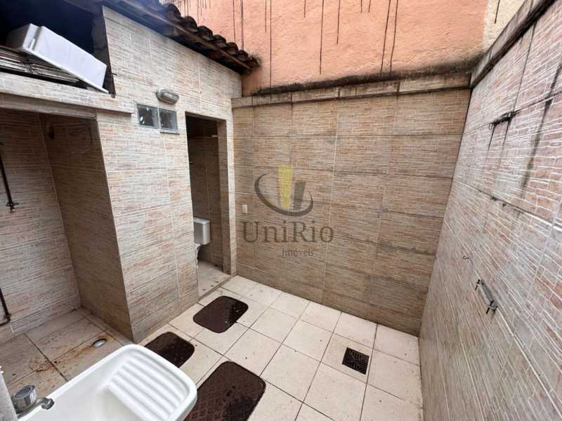 74c53d0c-7177-4342-a29f-44e340 - 8