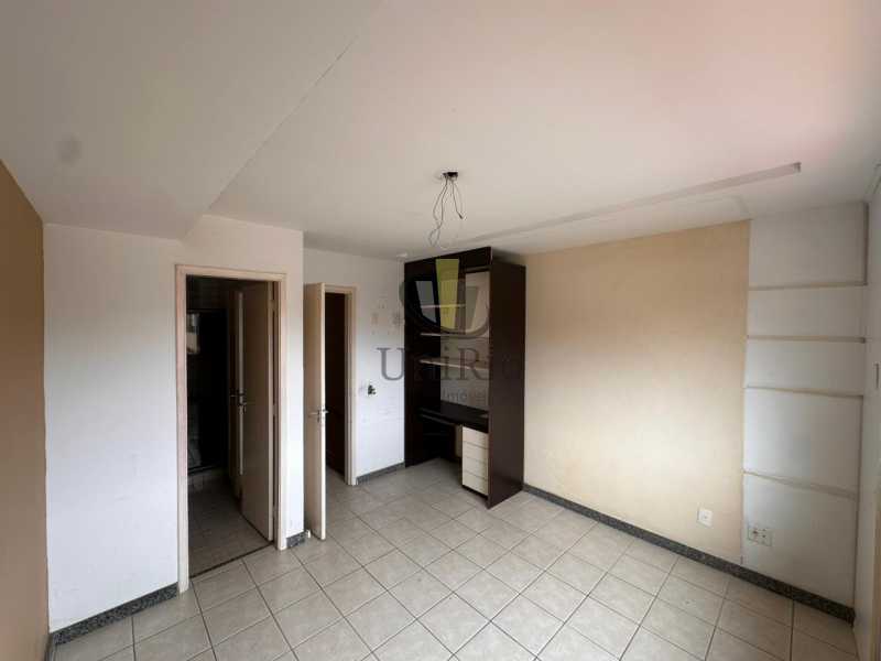 72e438ca-6948-4245-aa90-e27375 - 19