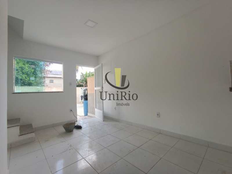 4214_G1715955882 - 2