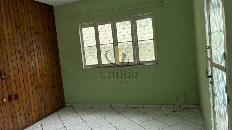 PHOTO-2025-12-16-14-20-22 2 - 4