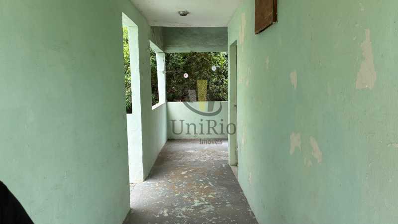 PHOTO-2025-12-16-14-20-25 3 - 13