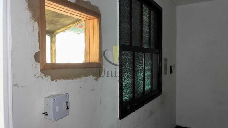 PHOTO-2025-12-16-14-20-29 3 - 9