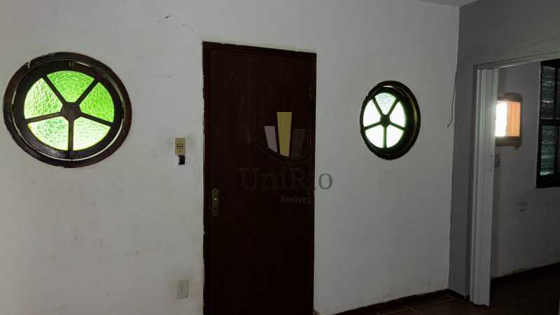 PHOTO-2025-12-16-14-20-29 2 - 7