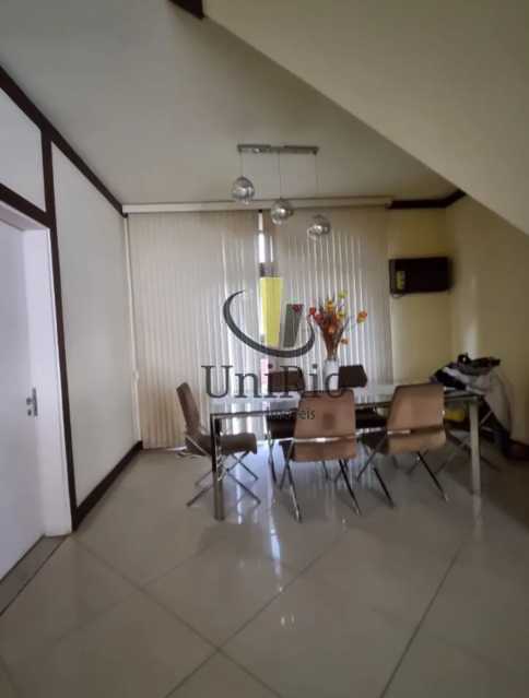 6702_G1768404786 - 16