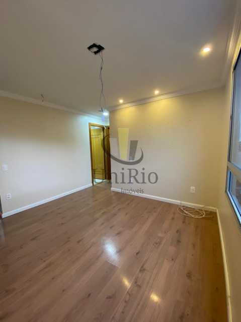 ff597cba-4645-415c-827d-9109a2 - 3