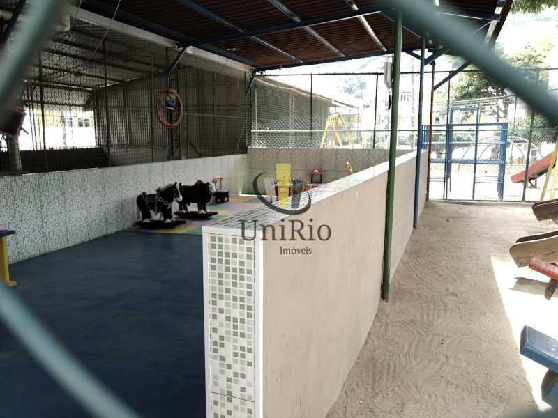 2441_G1664816305 - 24