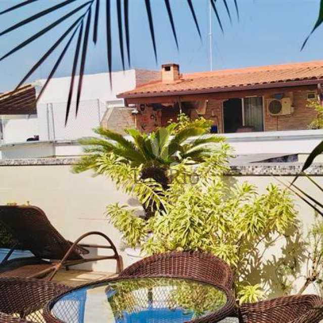 2075dad2-6f72-4609-afc3-24ec68 - 23