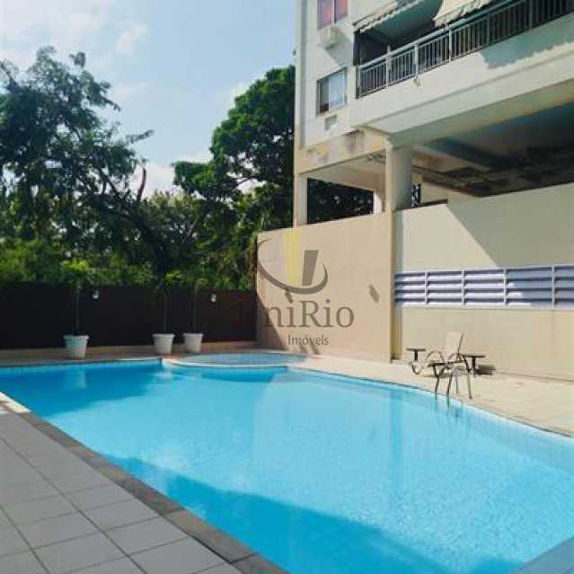 753db527-6e89-47f1-aa11-eeb3b7 - 25