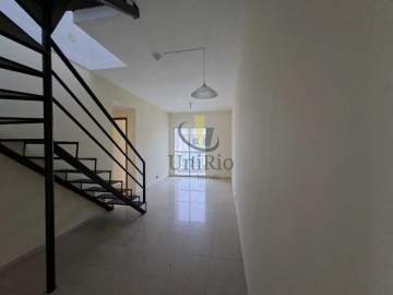 Cobertura 2 quartos à venda Taquara, Rio de Janeiro - R$ 319.900 - FRCO20047