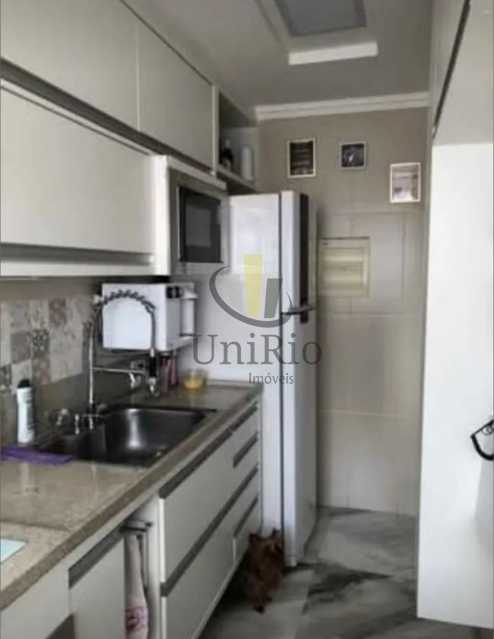 c83cc2e5-fb99-4f20-b269-9fa737 - 18