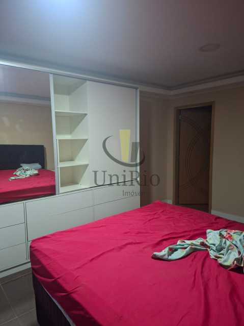 f1049c20-35c7-4195-ac54-fd9f4e - 12