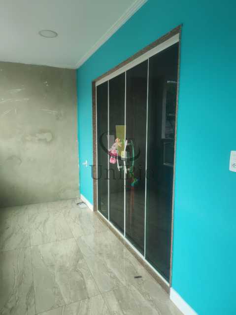 e5b0bf4b-96d1-4b6f-9ef1-935ddb - 8