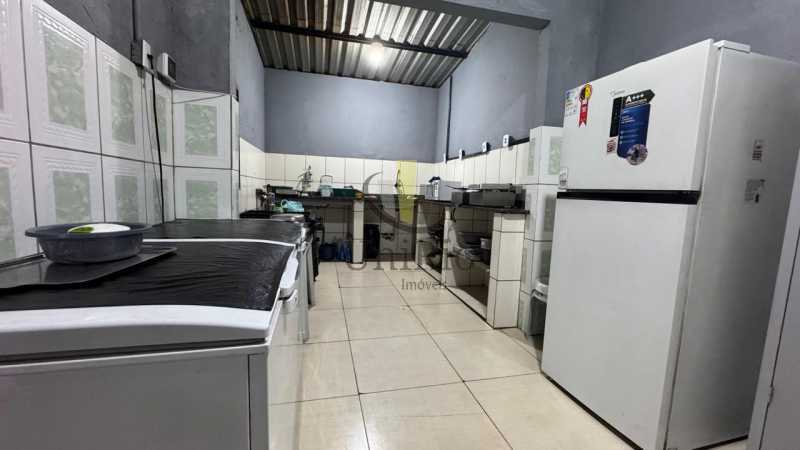 a5d7387f-47af-4fed-b8d9-111e36 - 12