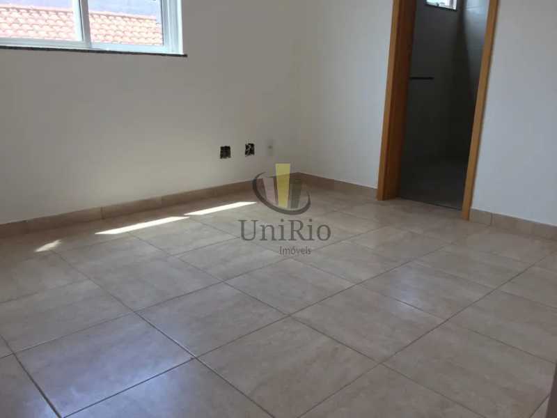 b85849a9-7960-4aab-93e4-d52132 - 18