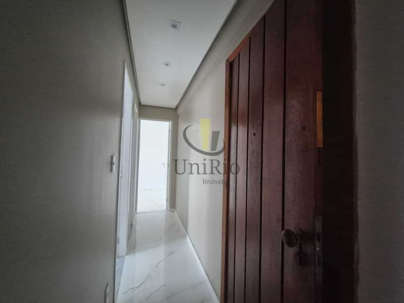 6c8d7f51-a30b-40da-a6c5-5d7350 - 14