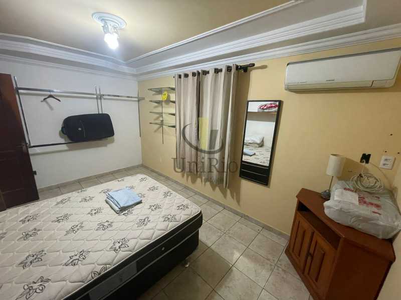 71cb6971-34ea-4b69-93a3-fec16d - 13