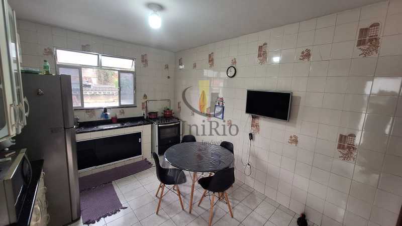 46c6f0e2-8831-4f8a-8746-0af66b - 12