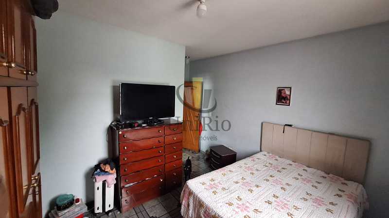 570d85fd-ef51-44c2-b1aa-0e69b1 - 15