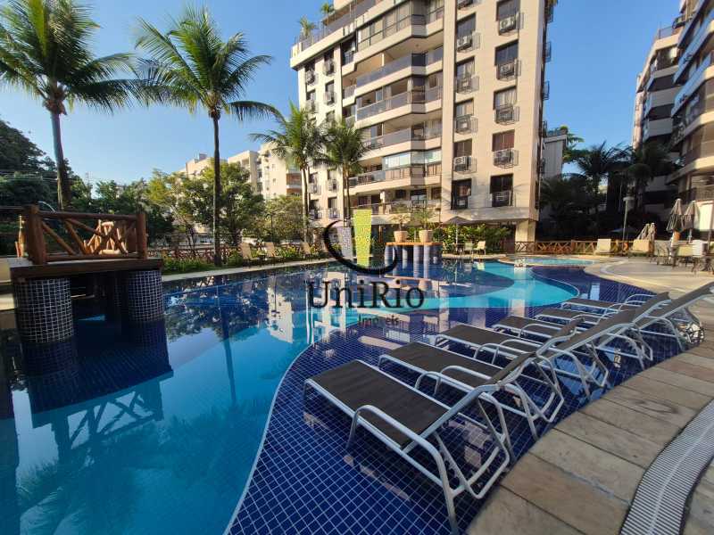 6574_G1763491637 1 - 20