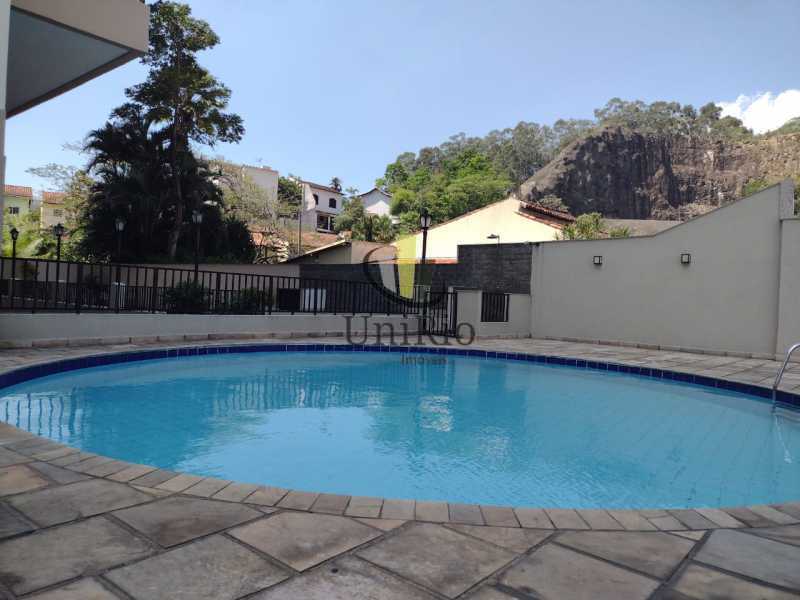 2584_G1694701725 - 20