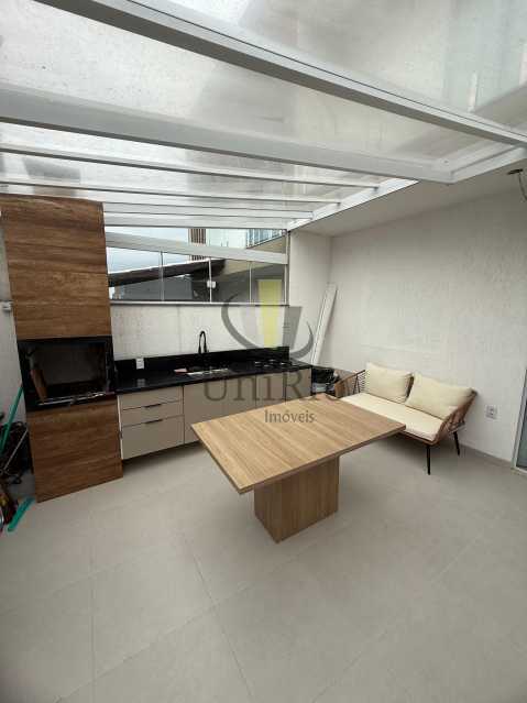 f0e7cb00-7a53-4b71-bad9-b56379 - 13