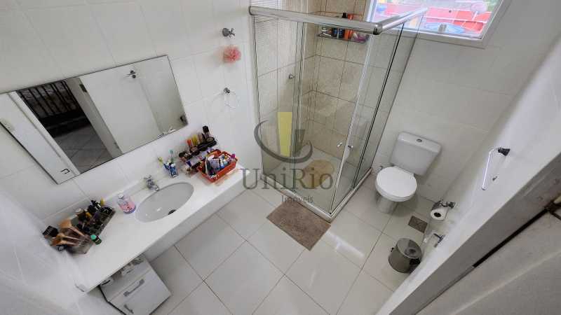 cad2d2f8-503f-439b-8da1-b8ab75 - 3